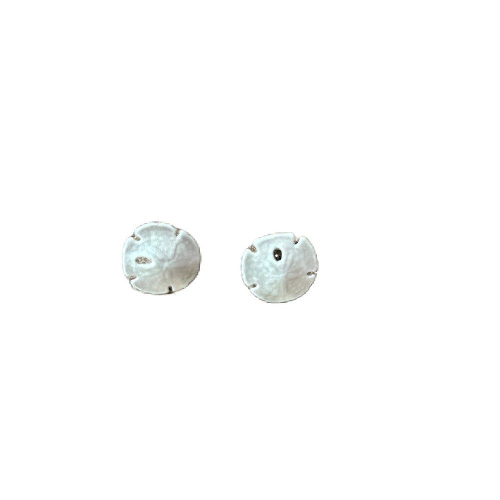 Sand Dollar Vintage Silver Round Stud Earrings Shell Beach